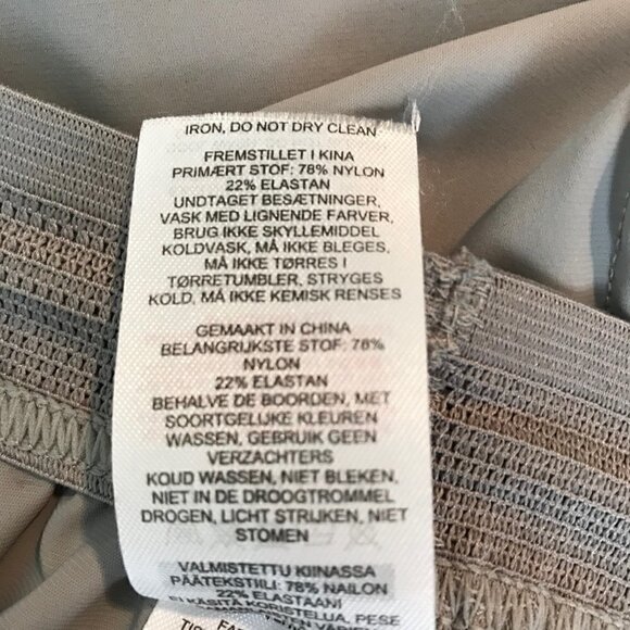 Gymshark Grey Pull On Pants  With Ties 2 Front Pockets Size M - Picture 9 of 9